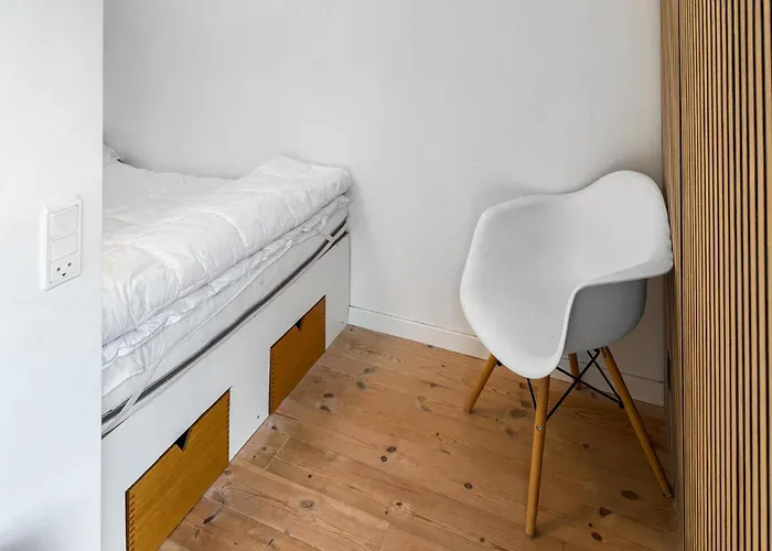 4 Bedroom Beautiful In * Oksbøl